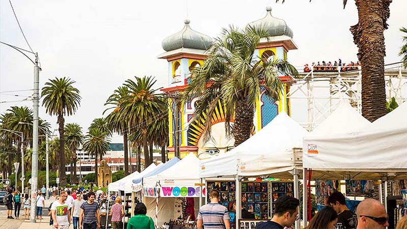 St Kilda Esplanade Market and Luna Park